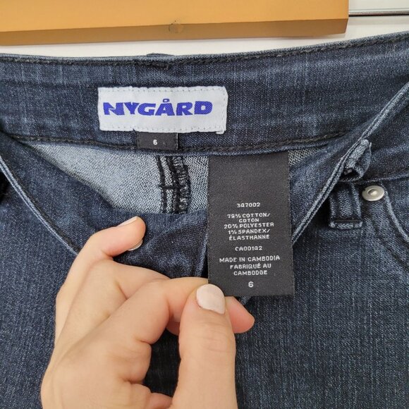 Nygard Blue Dark Wash Classic Cotton-Blend Skinny Jeans Size 6 - Picture 2 of 6